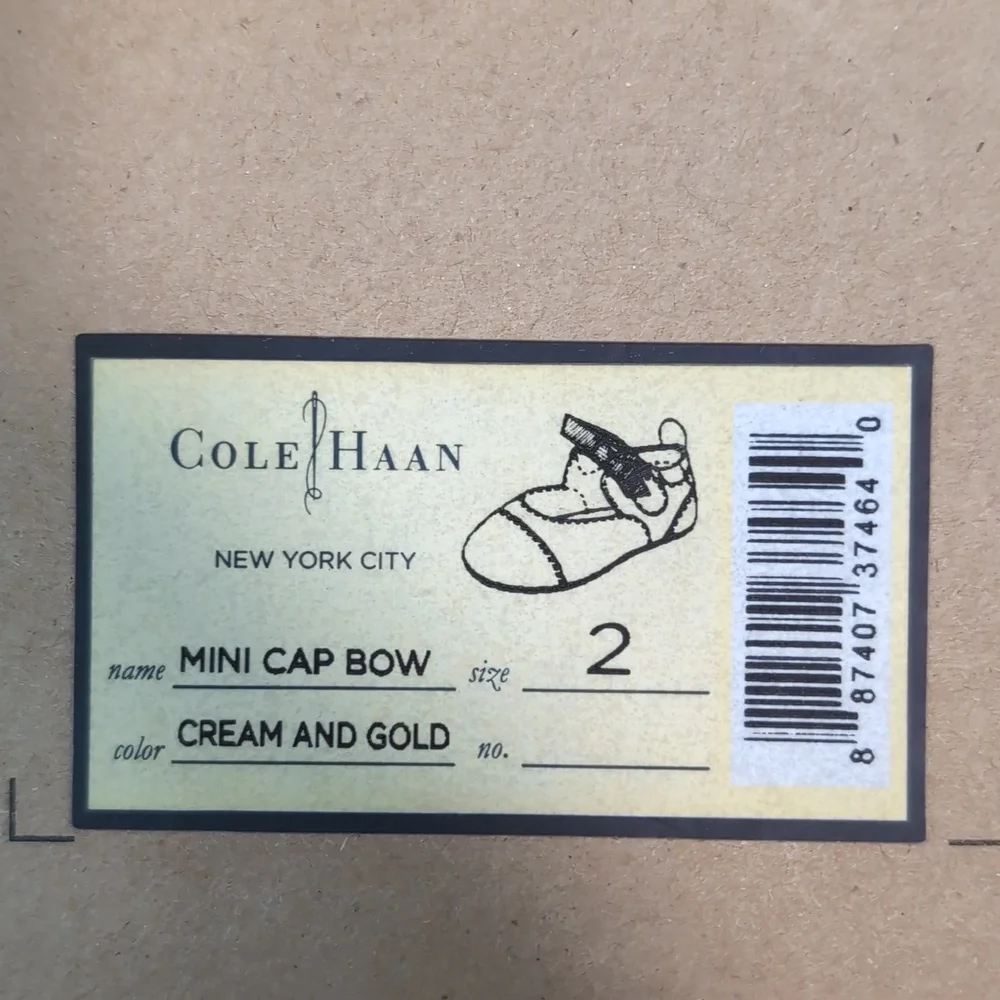 Cole Haan Baby Shoes, Mini Cap Bow, Cream And Gold, Size 2, New